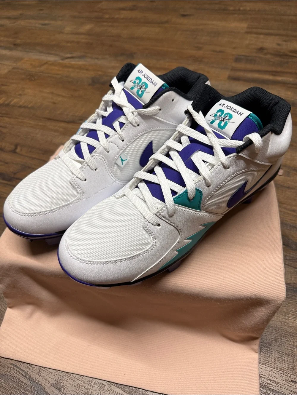 Jordan stadium 90